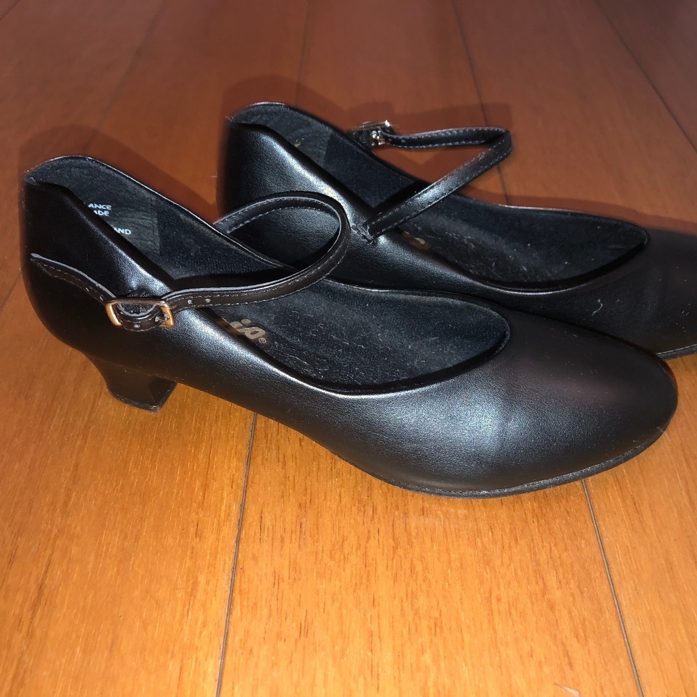 CAPEZIO - Black Leather Character Shoes